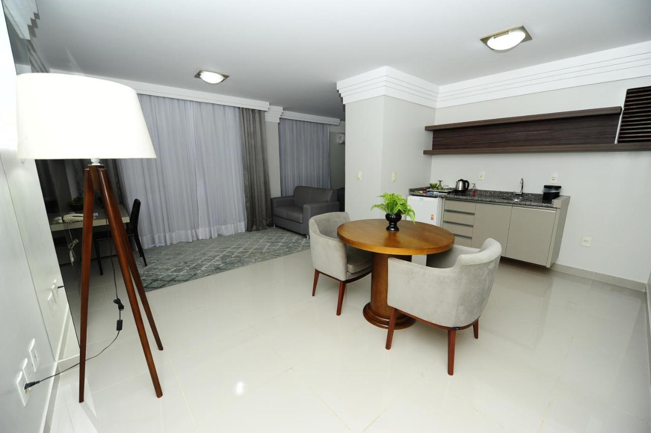 Hotel Saint Louis Luis Eduardo Magalhaes Eksteriør billede
